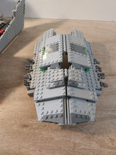 Load image into Gallery viewer, LEGO® STAR WARS 75055 Imperial Star Destroyer