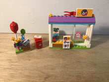 Load image into Gallery viewer, LEGO® FRIENDS 41310 Heartlake Gift Delivery