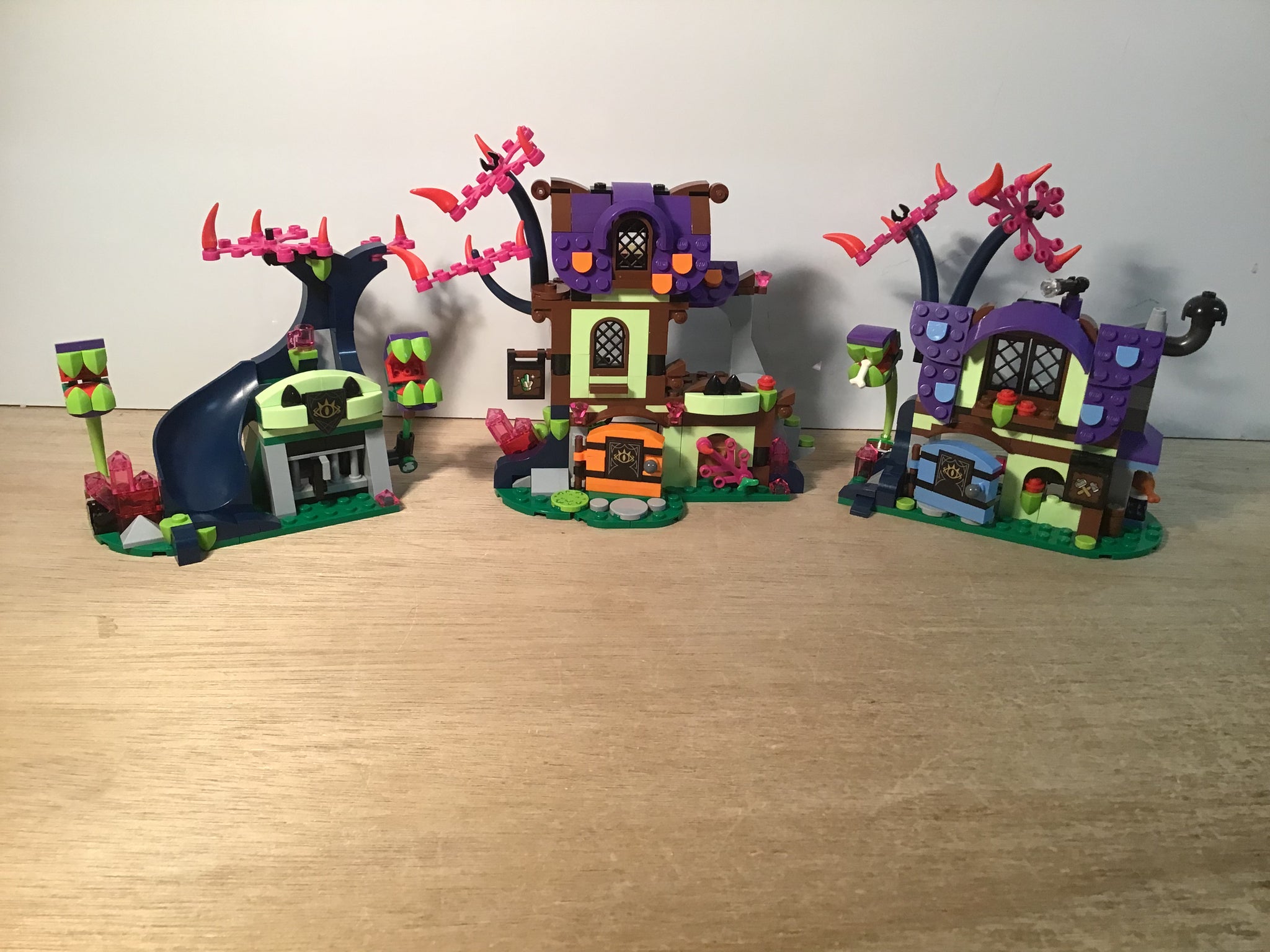 LEGO Elves 41185 Magic Rescue from the Goblin Village Lets go and build it
